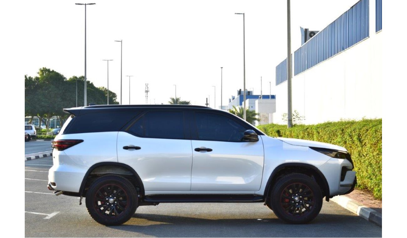 Toyota Fortuner Legender V6 4.0L Petrol 7 Seat Automatic - Euro 4