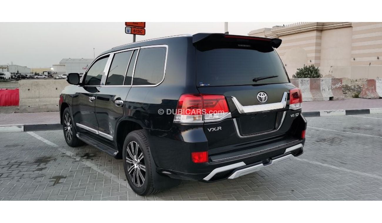 Toyota Land Cruiser VXR