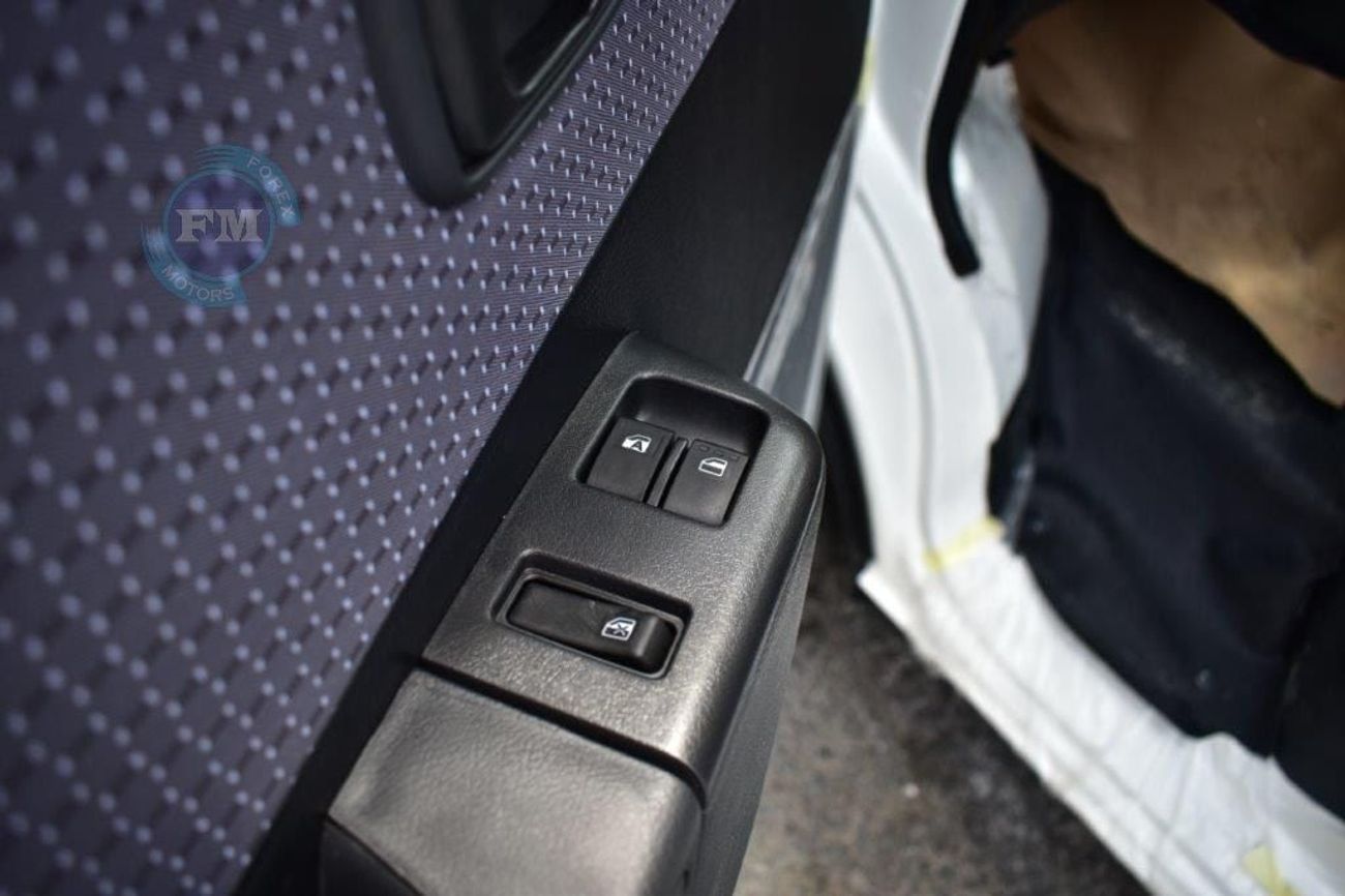 تويوتا لايت آيس Van 1.5L Petrol Automatic