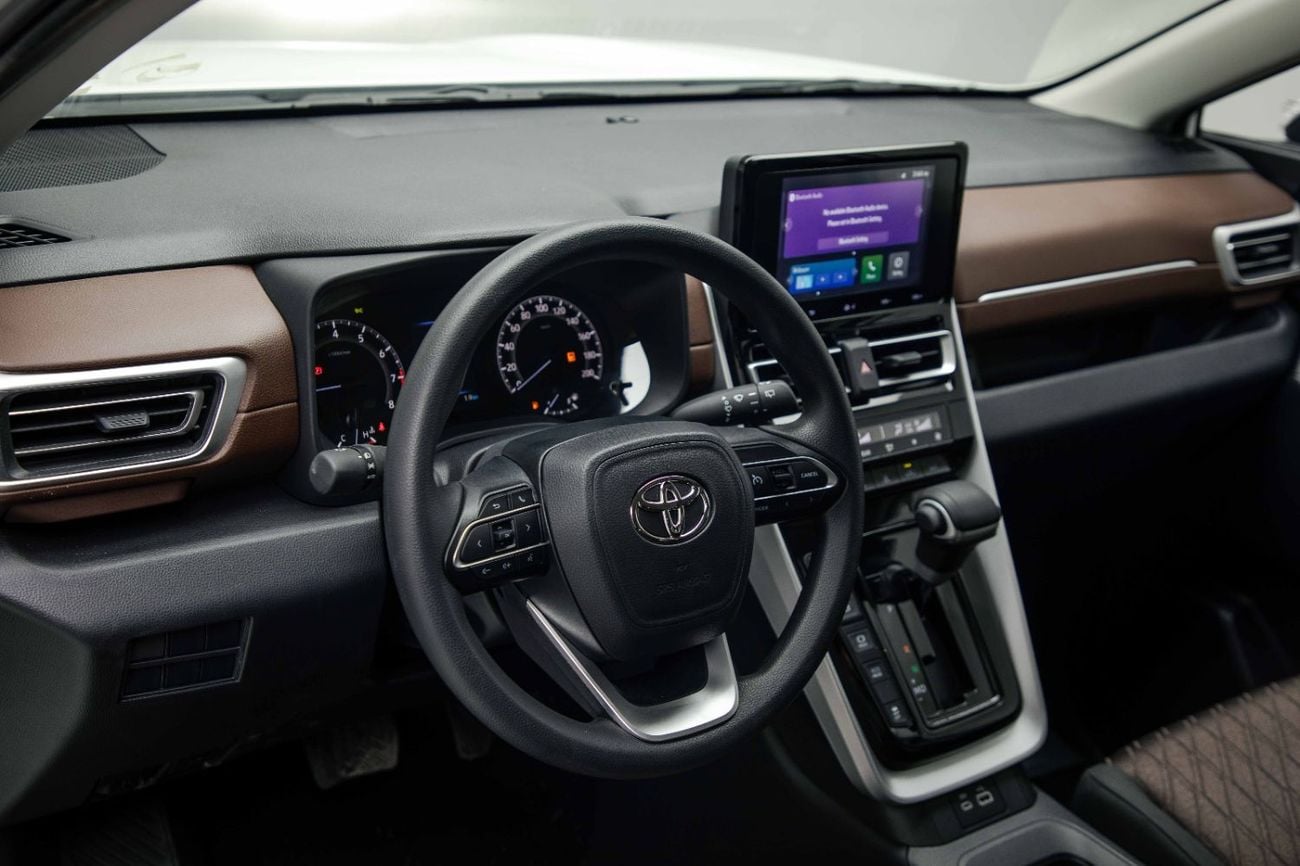 Toyota Innova GL 2.0L - Platinum White Pearl Inside Black & Brown | Export Only