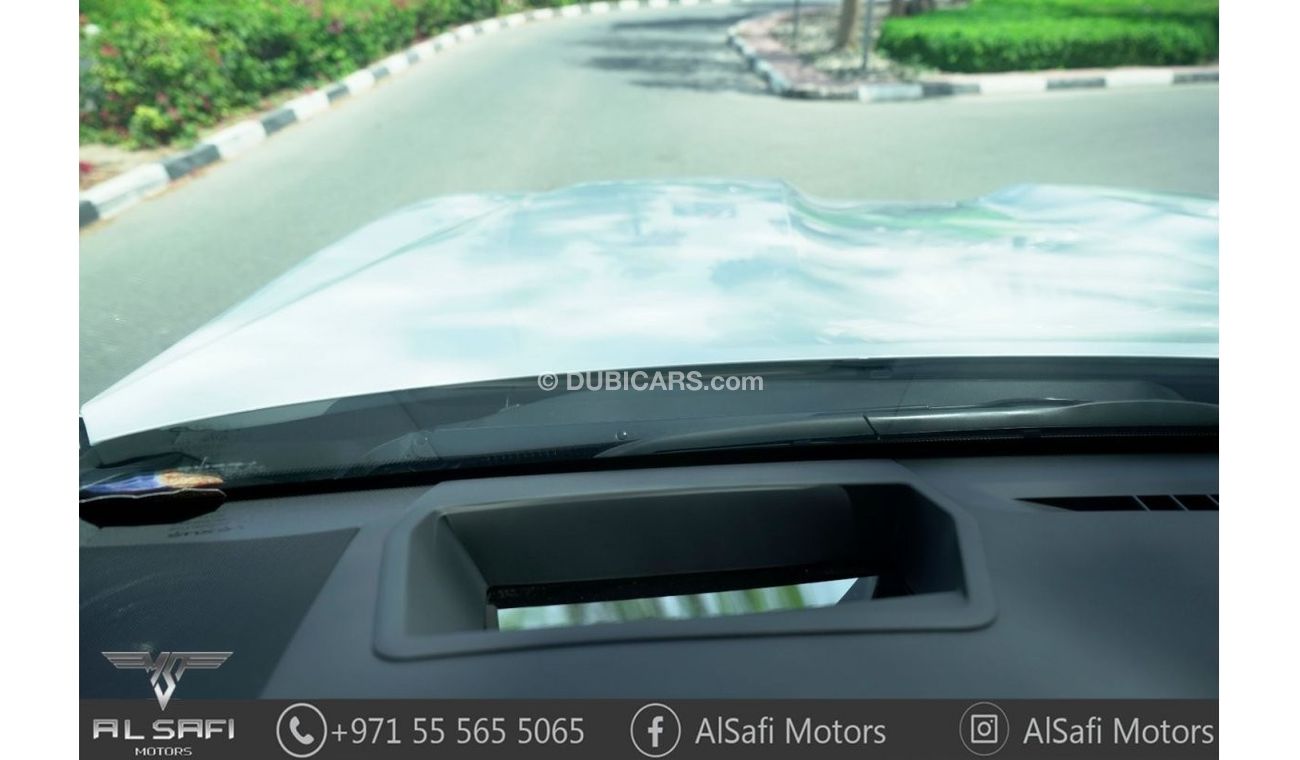 Lexus LX 600 Ash wood