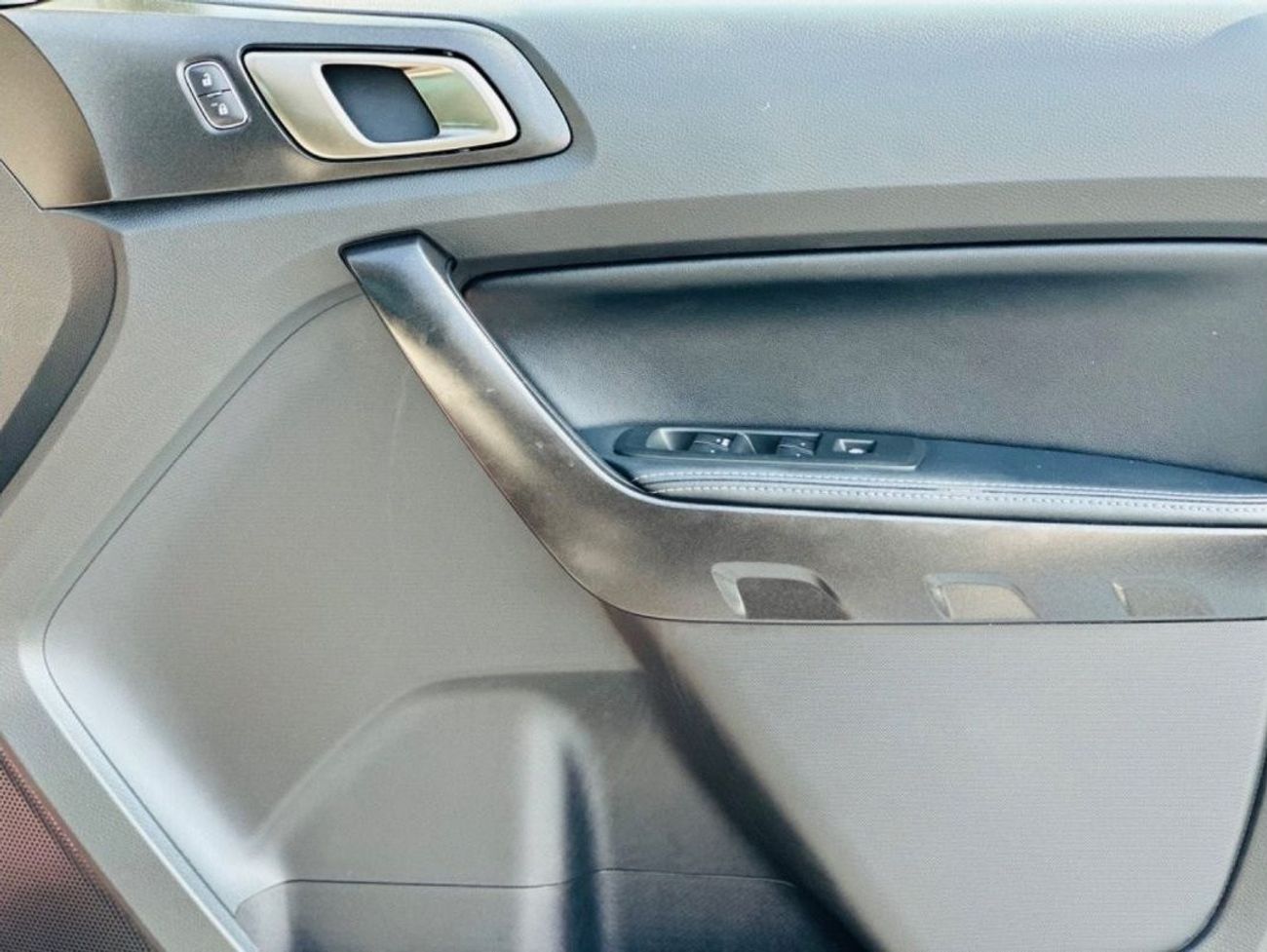 فورد رانجر LTD هاي رايدر