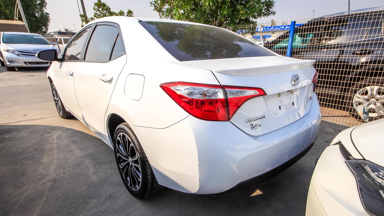 Used Toyota Corolla S 2015 for sale in Dubai 188406