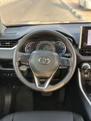 Toyota RAV4 Hybrid XLE Premium Full Option