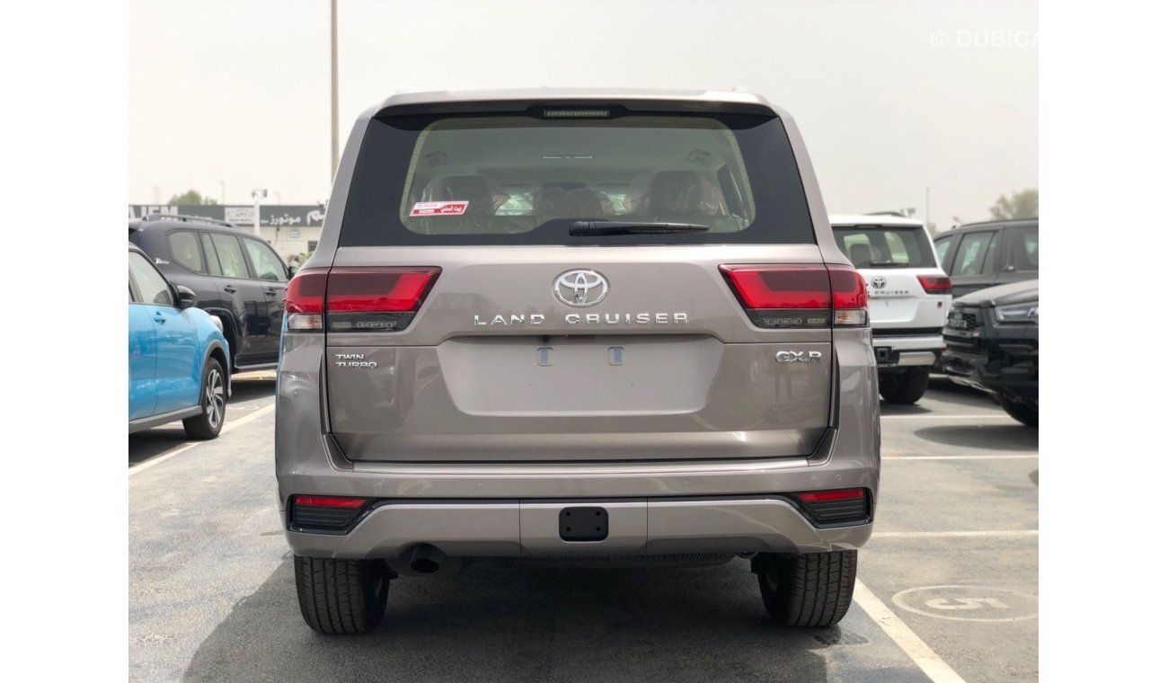 Toyota Land Cruiser GXR MID OPTION