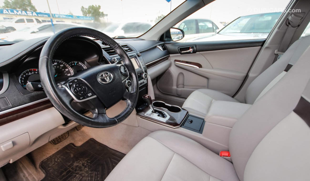 Toyota Camry XLE