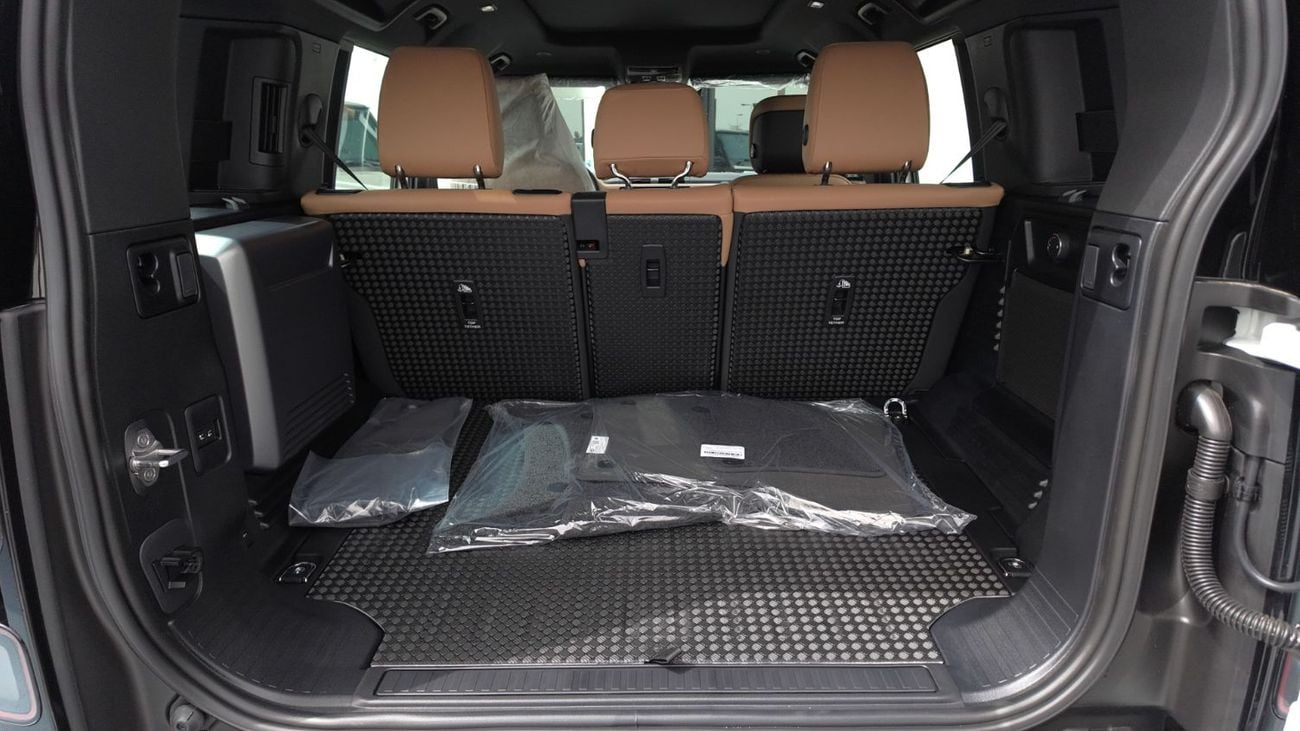 Land Rover Defender 2026 Land Rover Defender P400 110 HSE X-DYNAMIC - WARRANTY