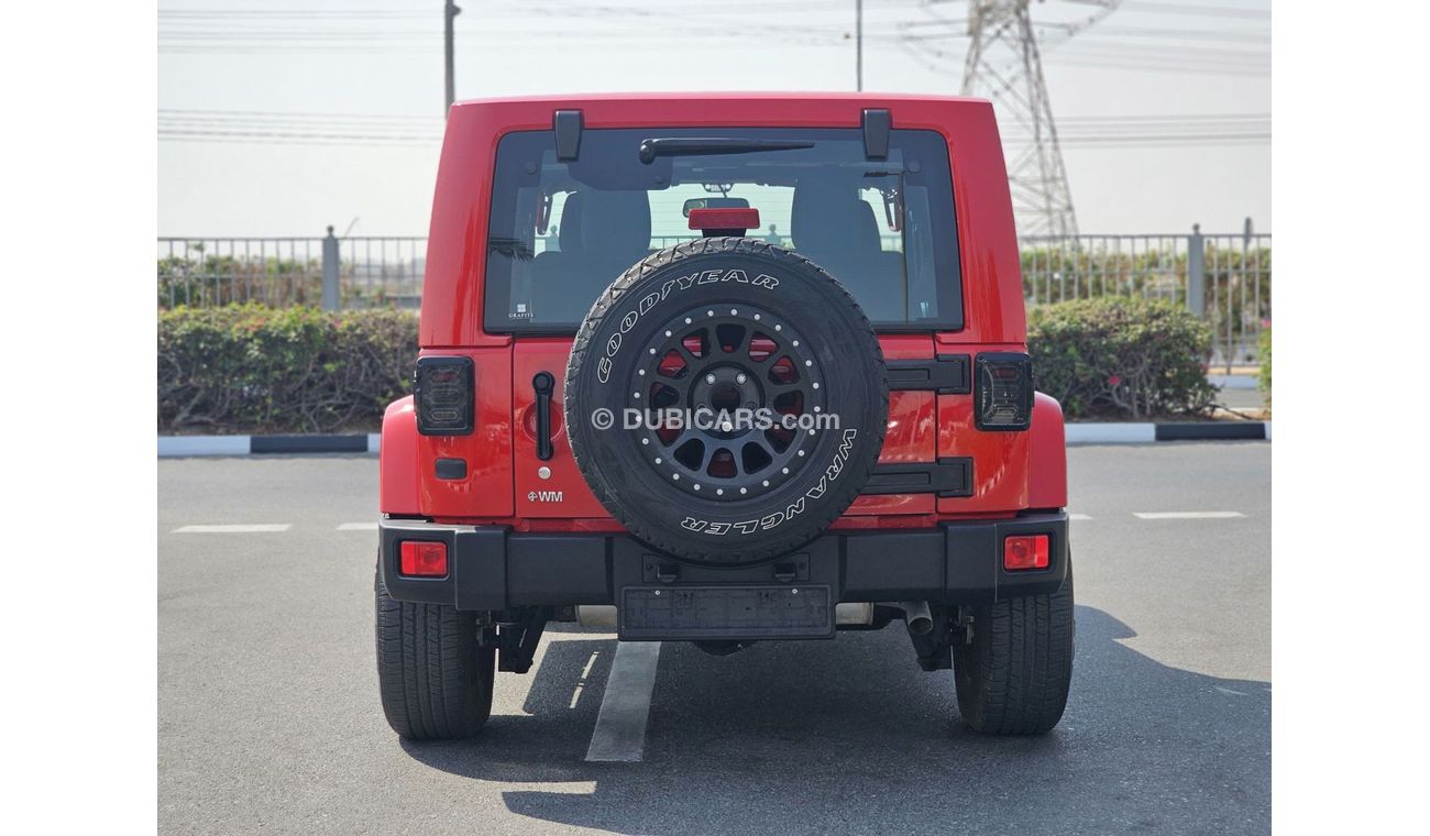Jeep Wrangler SAHARA 2017 GCC LOW MILEAGE SINGLE OWNER WITH WARRANTY IN MINT CONDITION
