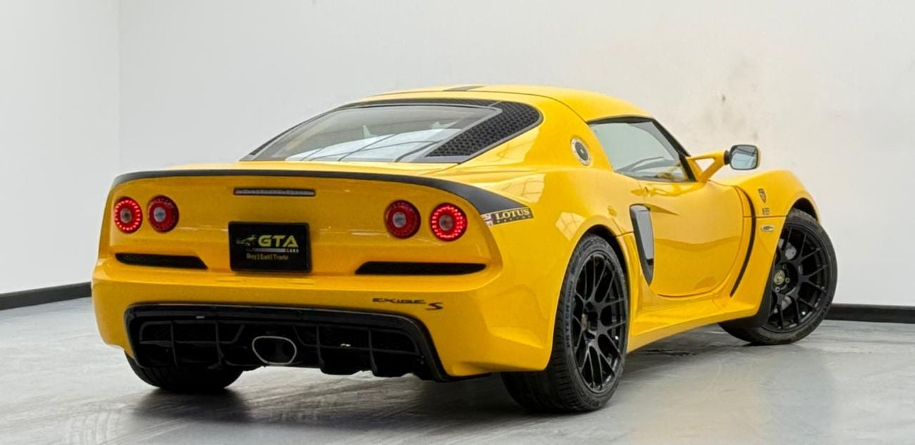 Lotus Exige 2015 Lotus Exige S, Full Lotus Service History, Very Low Km, Excellent Condition, GCC