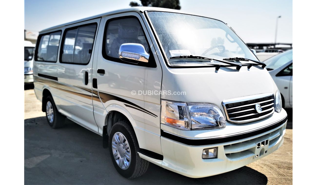 غولدن دراغون XML6502E 2.2L, M/T, 15' Tyre, Key Start, Xenon Headlight, CODE-GDW20