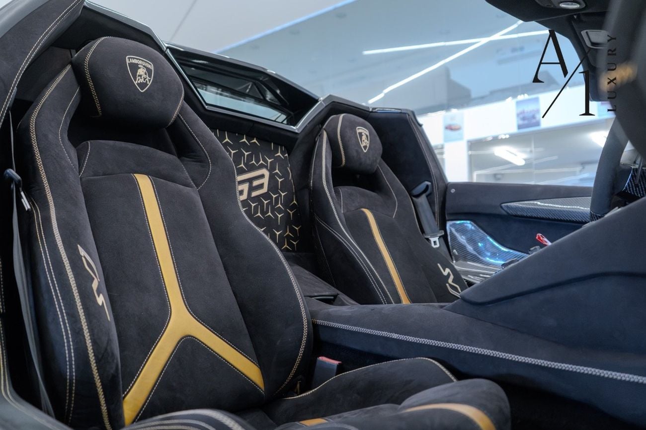 Lamborghini Aventador Roadster 2015, Excellent Condition, Full Carbon Fibre Package, SVJ Kit, European Spec