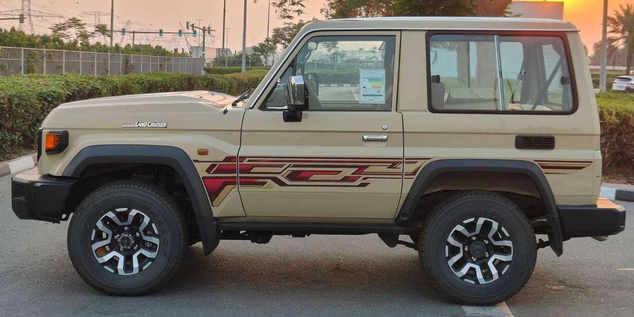 Toyota Land Cruiser 70 2024 Toyota Land Cruiser LC71 LX (3-Door) Hardtop 4.0L V6 Petrol A/T 4x4 Export Only