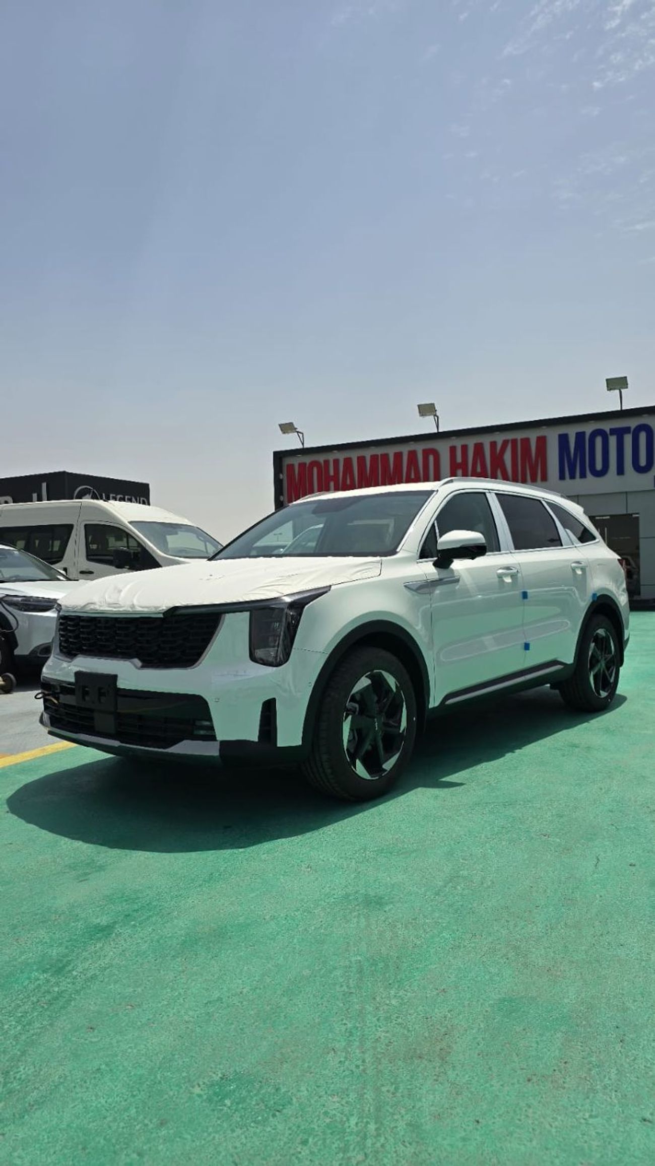 كيا سورينتو Base 1.6L FWD