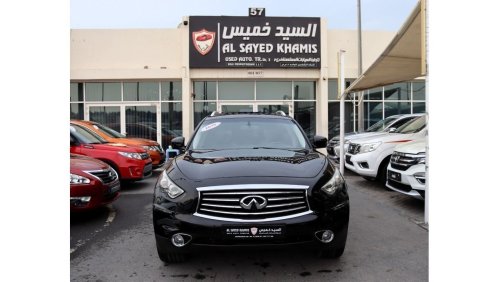 Infiniti QX70 Luxury ACCIDENTS FREE - GCC - FULL OPTION - PERFECT CONDITION INSIDE OUT