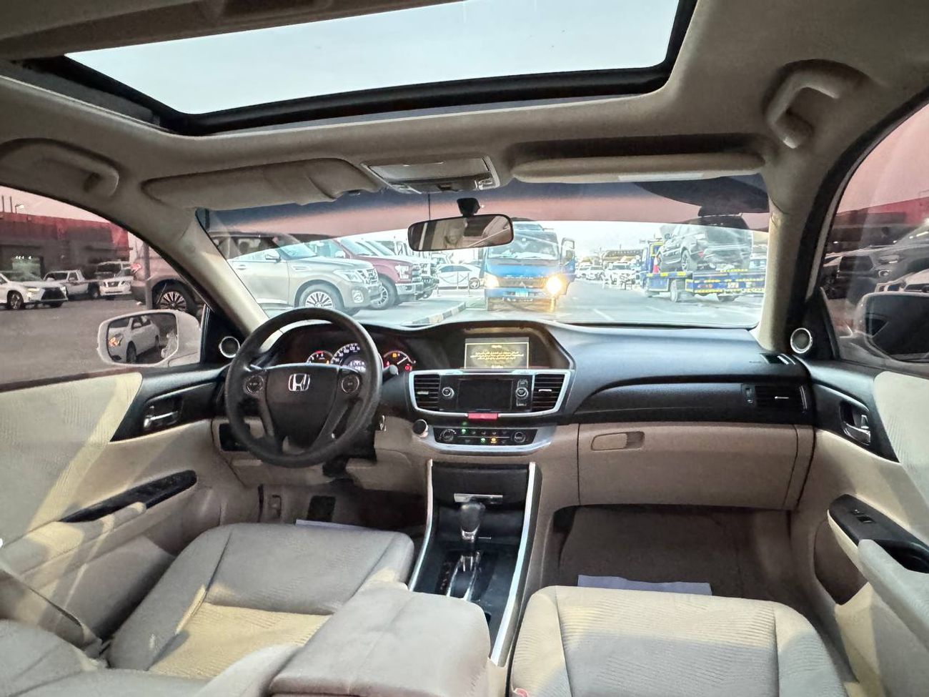 هوندا أكورد حالة ممتازة ومواصفات فاخرة