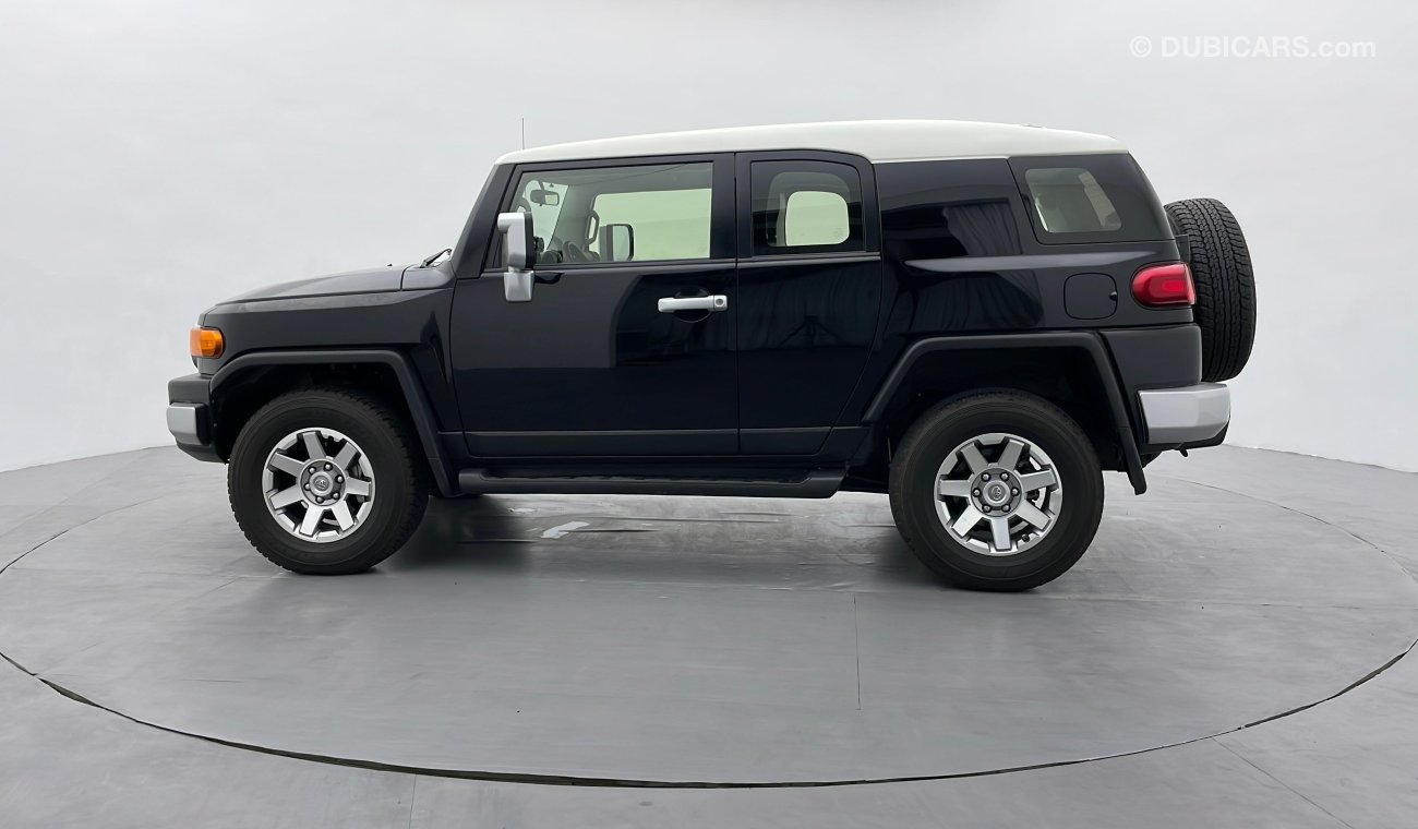 Toyota FJ Cruiser GXR 4 | Under Warranty | Inspected on 150+ parameters