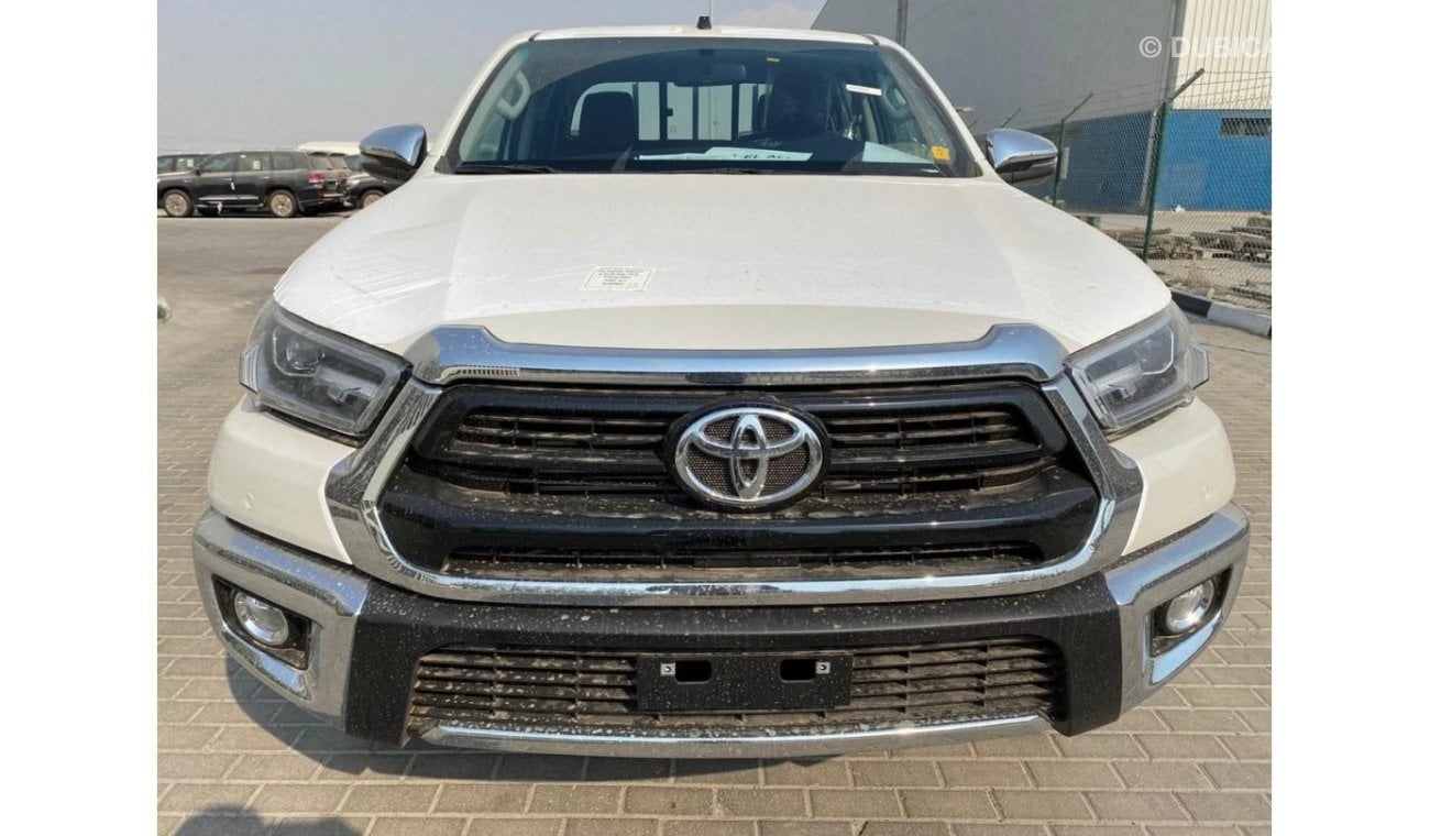 Toyota Hilux 21YM HILUX DC DIESEL 2.4L 4x4 HI 6AT ( White , Silver )