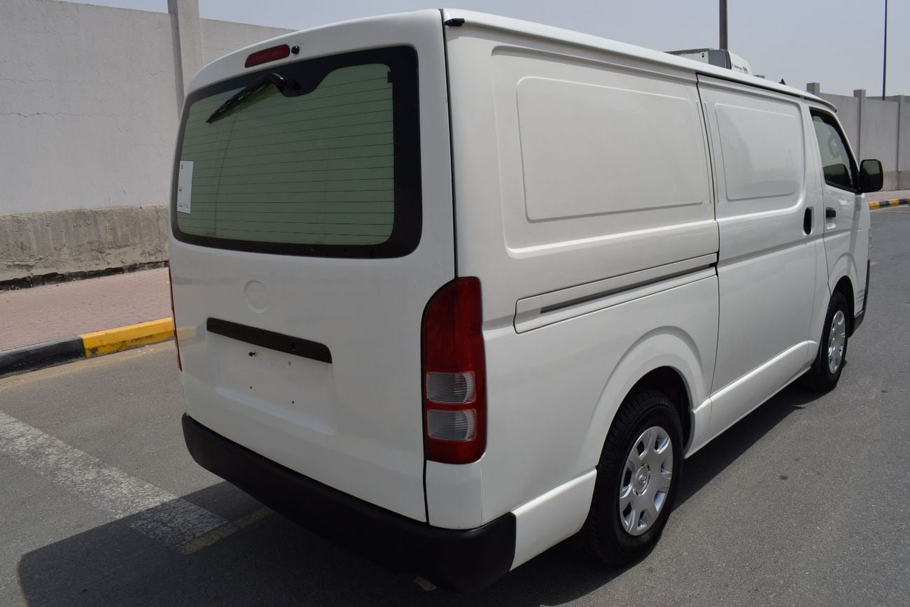 Toyota Hiace Toyota Hiace Std Roof Chiller, Model:2017