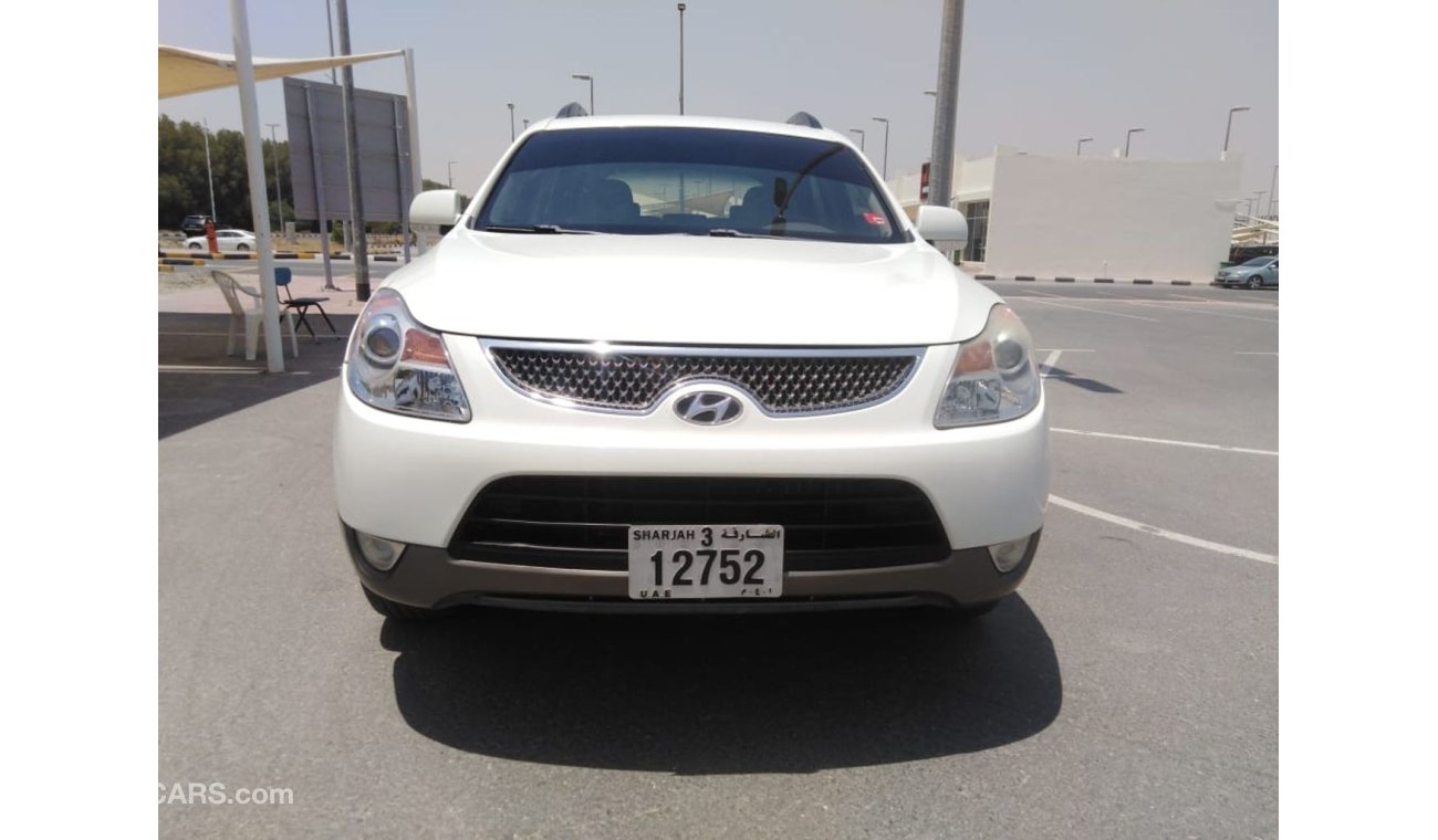 Hyundai Veracruz Hyundai veracruz 2011 gcc,,, full Automatic,,, free accedant