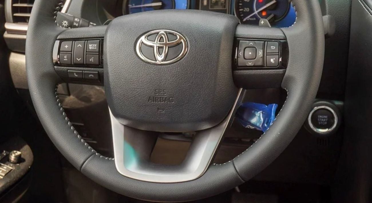 تويوتا فورتونر VXR 4.0L (278 HP)