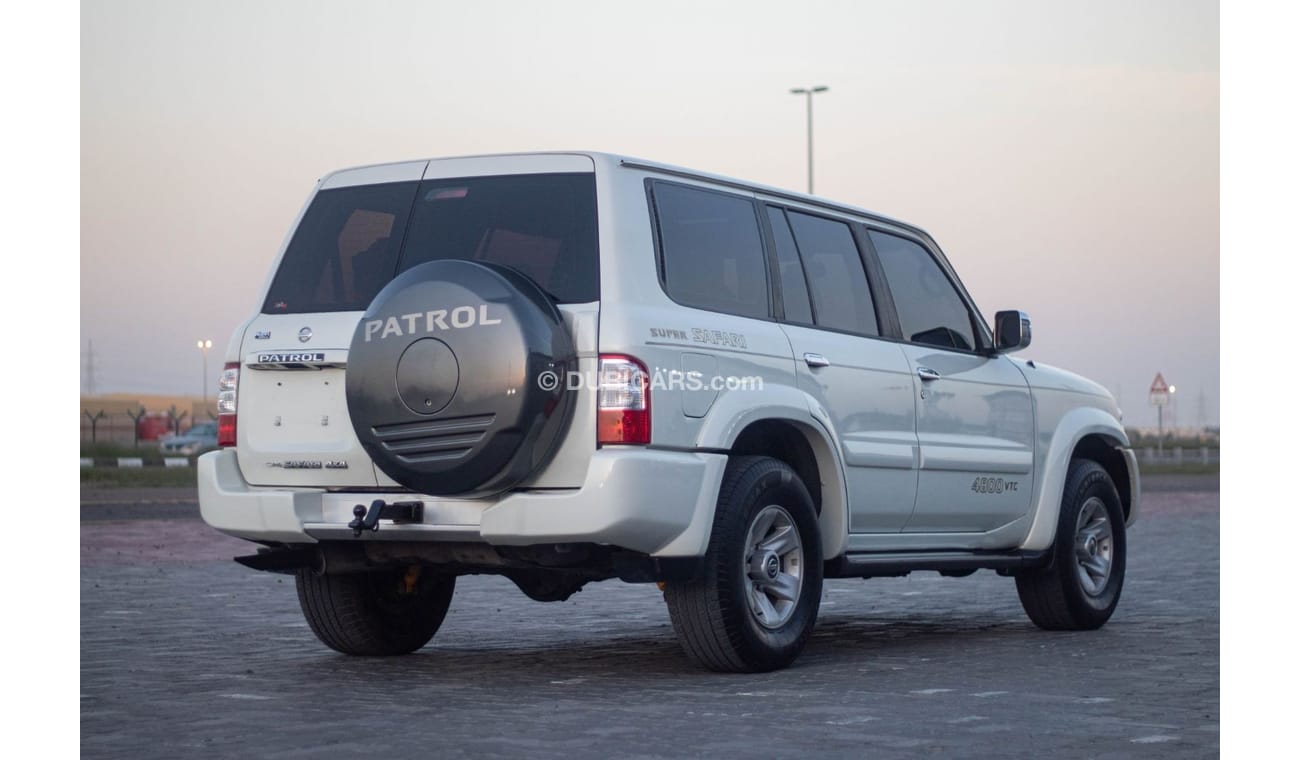 Nissan Patrol Super Safari