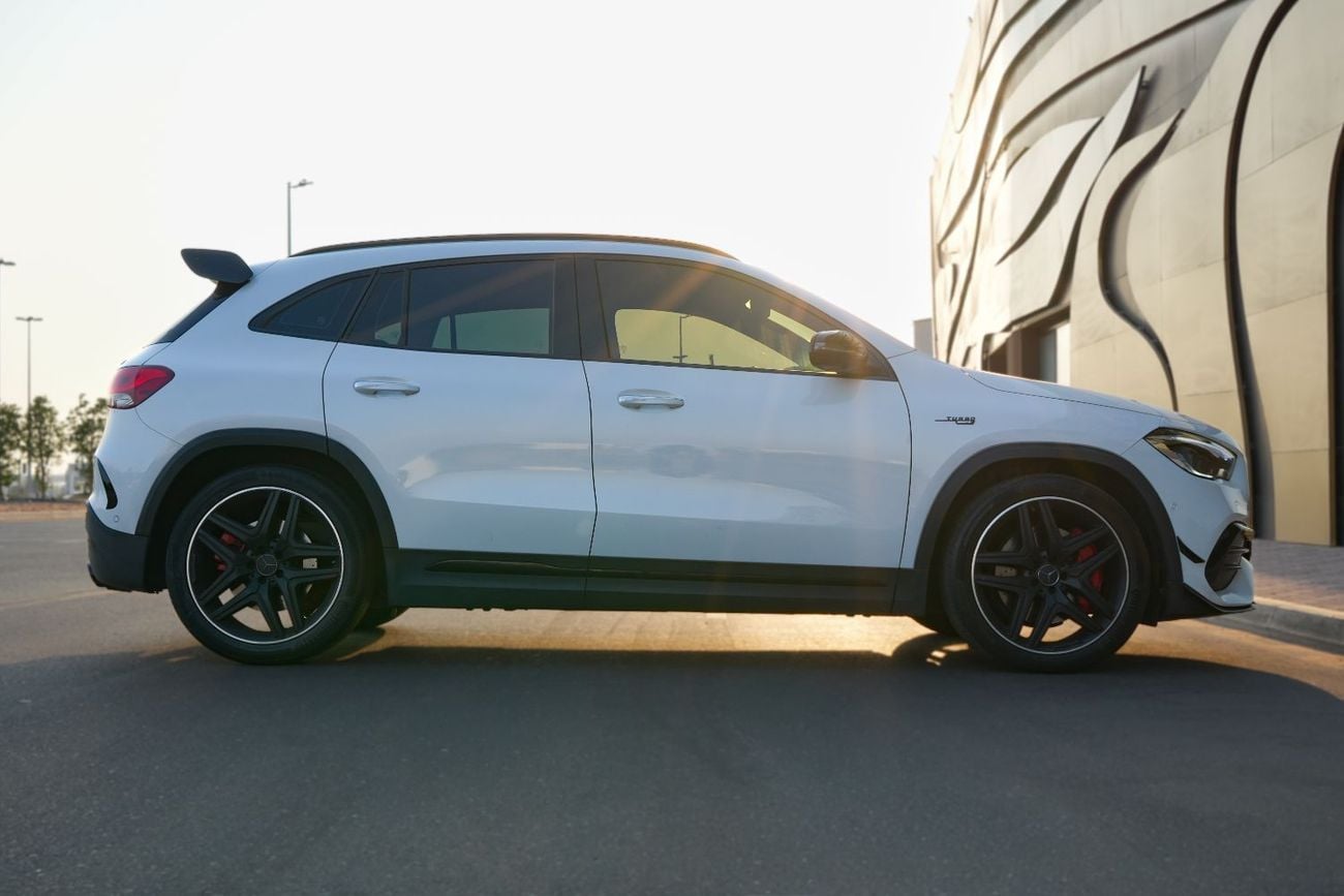 Mercedes Benz GLA 35 AMG 4MATIC