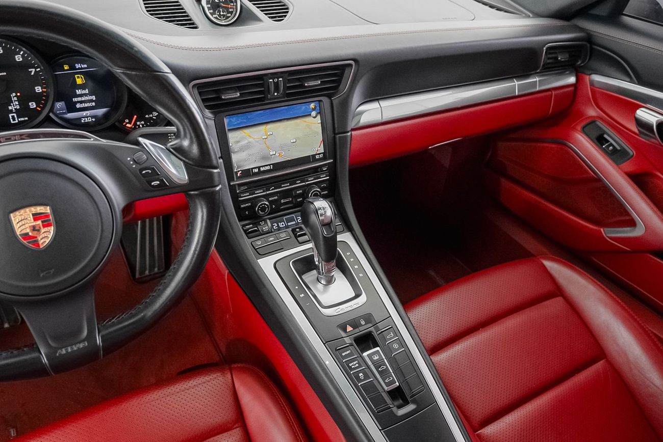 Porsche 911 Carrera 3.4L Coupe