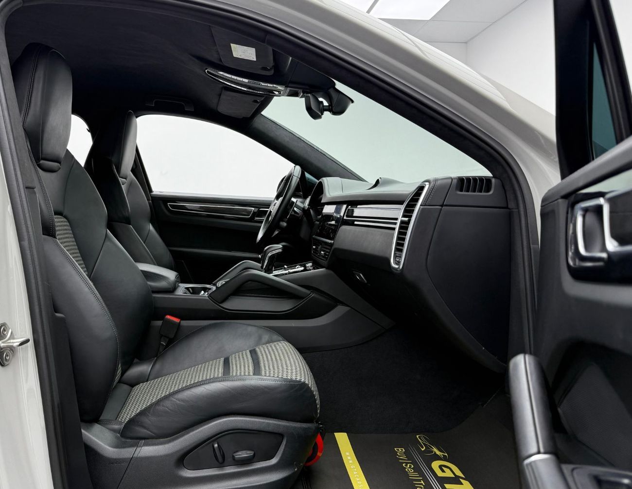 Porsche Cayenne 2023 Porsche Cayenne GTS,2026 Agency Warranty,Agency Full Service History, GCC