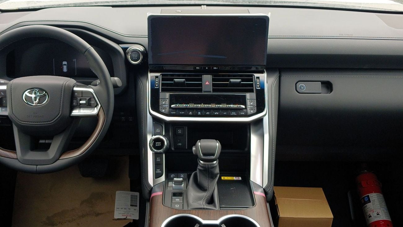 Toyota Land Cruiser LC300 VX 4.0L Petrol 2026YM