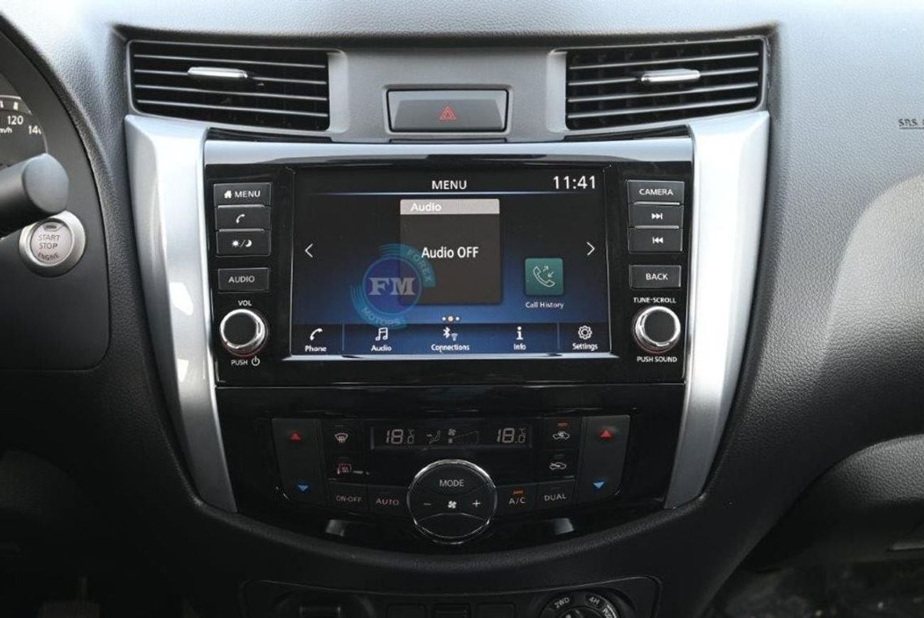 نيسان نافارا Double Cab LE 2.5L Petrol 4WD 5 Seater Manual