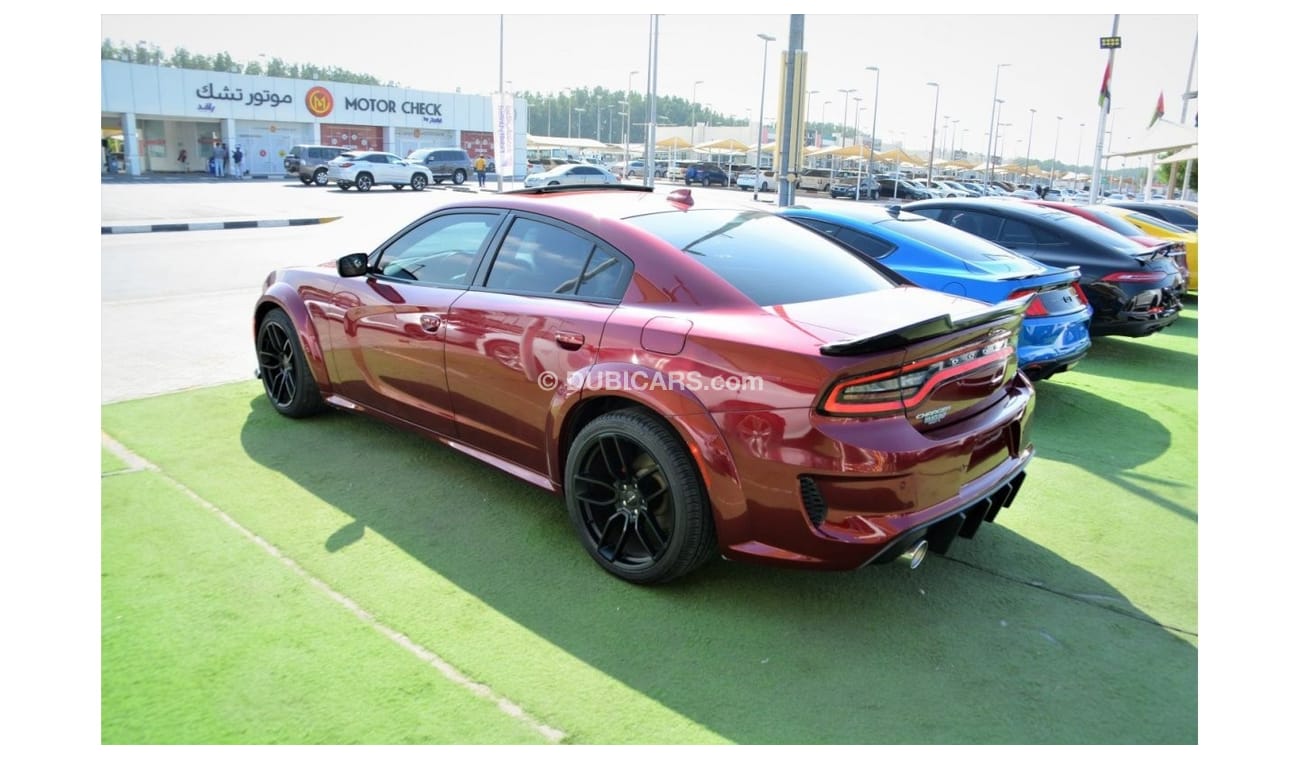 Dodge Charger SXT the base engine is a3.6-liter v6 with 292horsepower and 352nm of torque .the engine is standa on