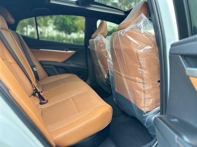 Toyota Camry GLE HEV, миниатюра 24