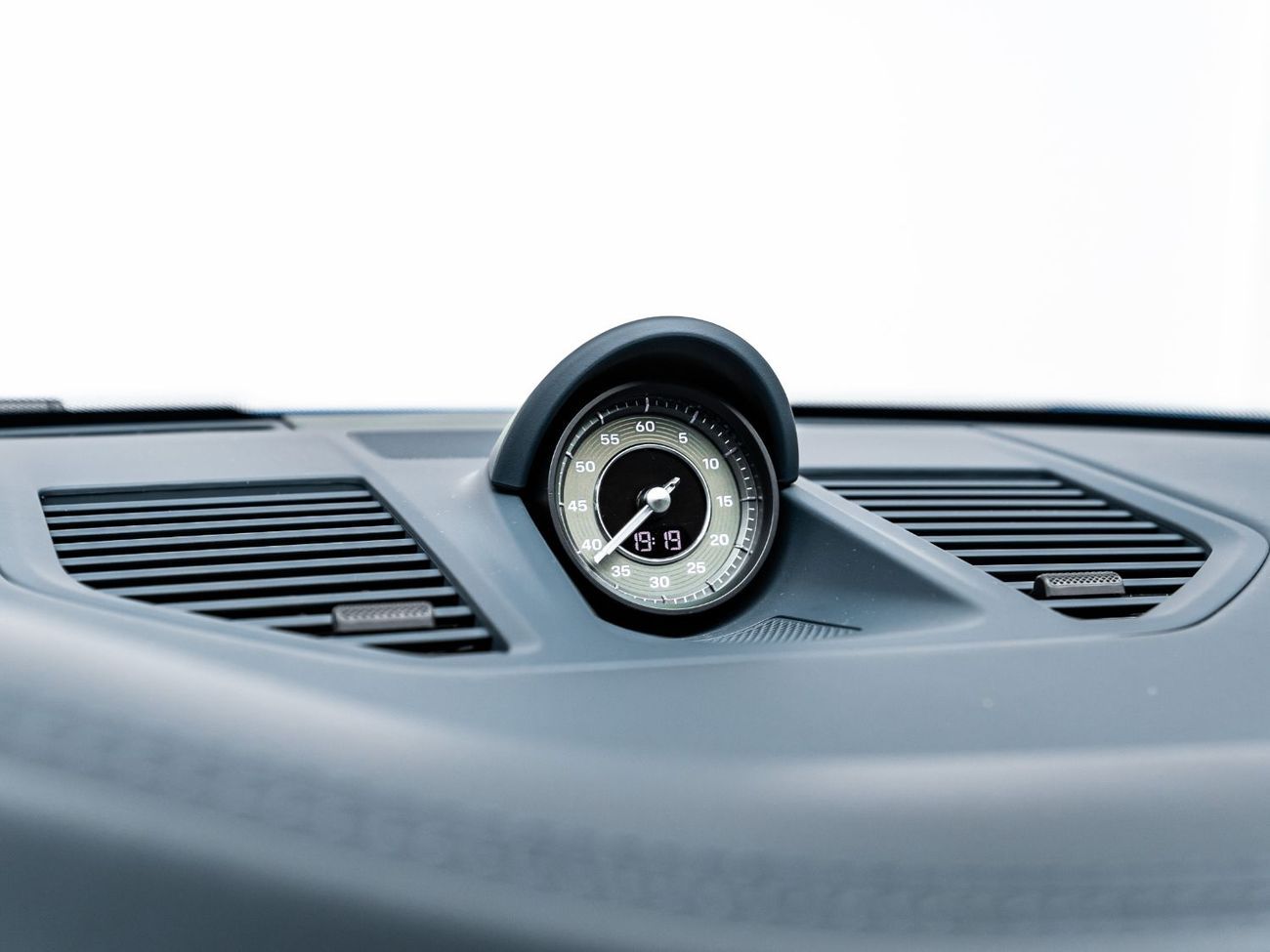 Porsche 911 Turbo 3.8L (580 HP) Coupe 2024 Porsche 911 Turbo, 2029 Porsche Warranty, Full Service History, Low K