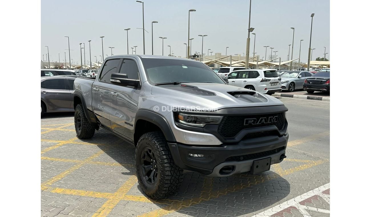 RAM 1500 TRX 6.2L