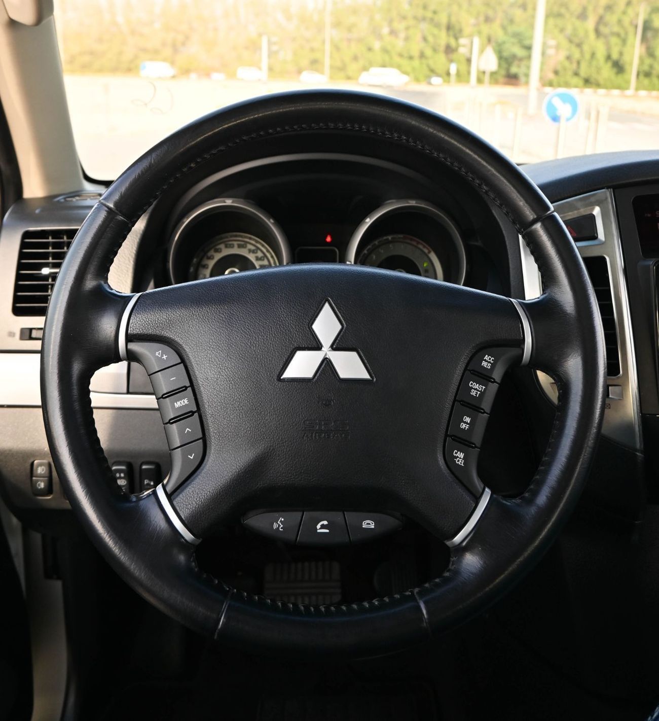 Mitsubishi Pajero MITSUBISHI PAJERO 2022 GCC _ GLS V6 IN EXCELLENT CONDITION