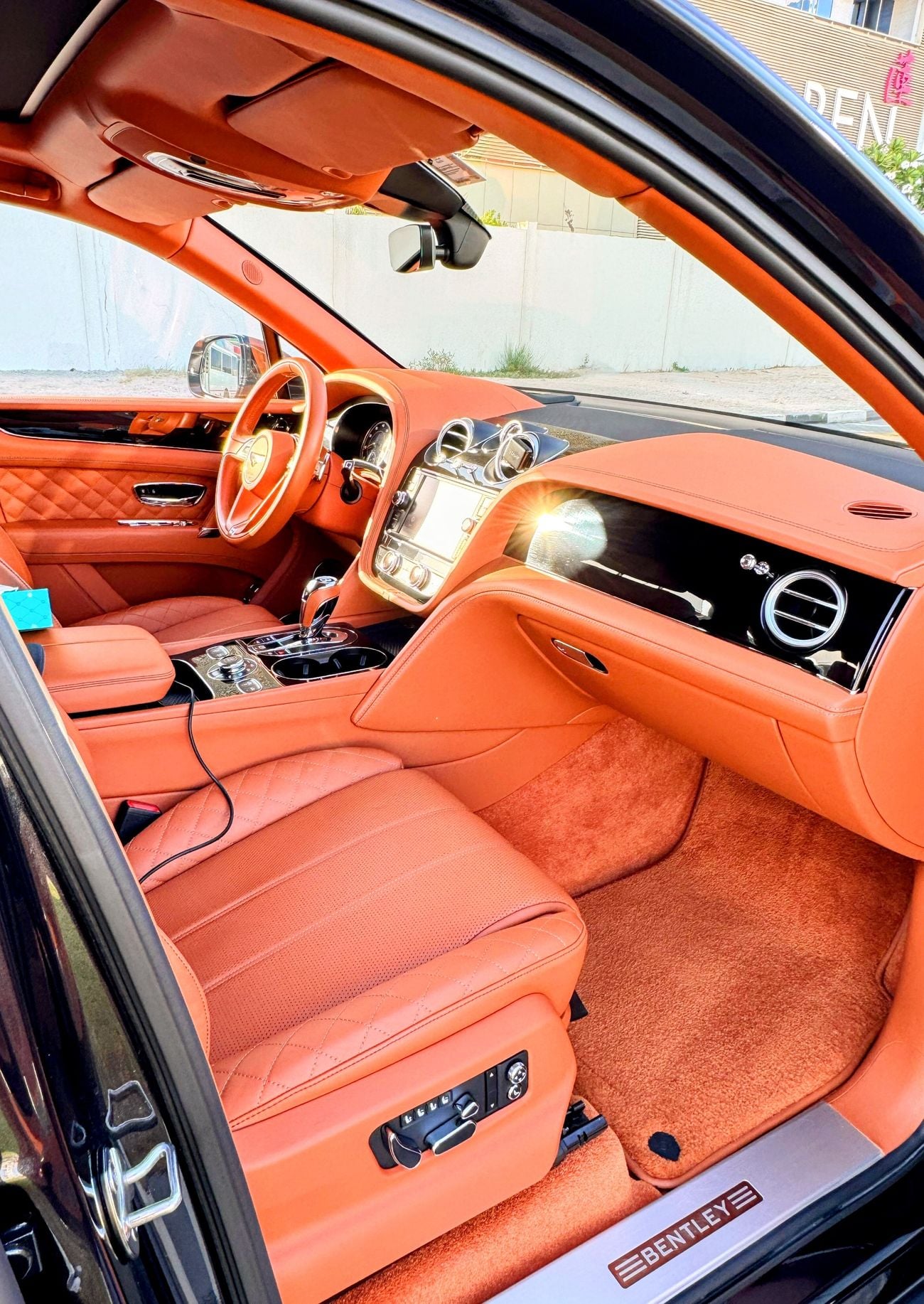 بنتلي بينتايجا Bentayga W12 4 seats “Exclusively for the true millionaire.”