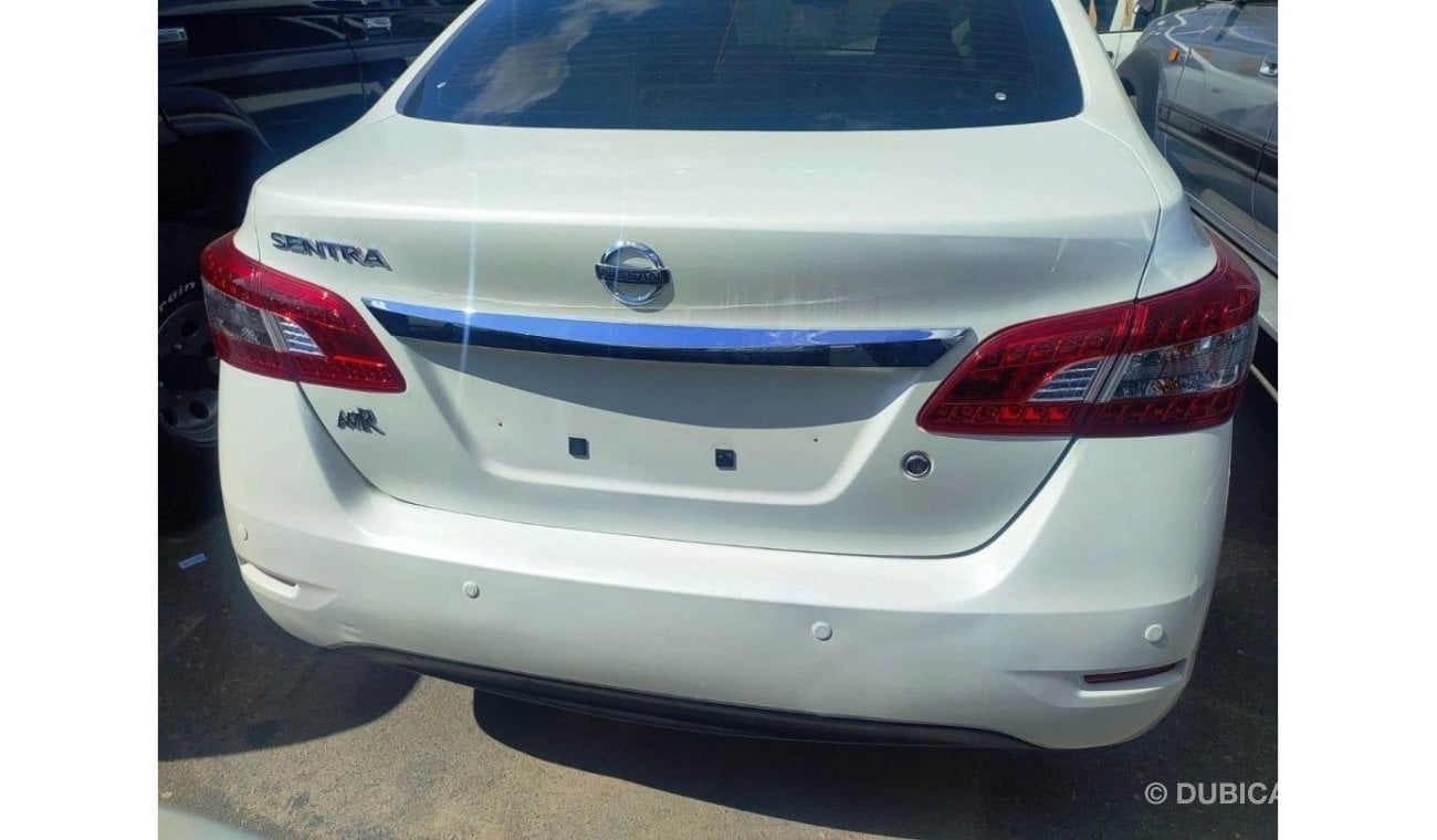 نيسان سنترا NISSAN SENTRA AWR 2020 GCC | Km 122190 | WHITE