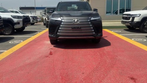 Lexus LX600 3.5L PET - AUTO - 23YM - EXECUTIVE - 25SP ML - 20' ALLOY - BLK_TAN (FOR EXPORT)