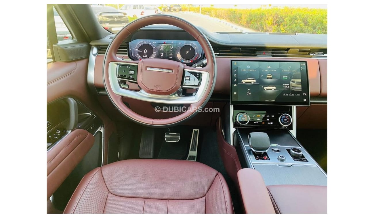 لاند روفر رينج روفر GCC SPEC UNDER WARRANTY AND SERVICE CONTRACT