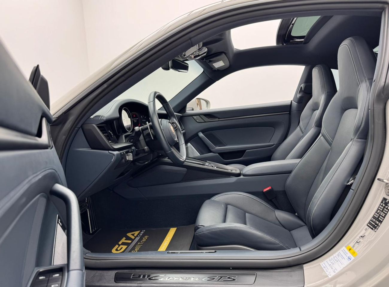 بورش 911 Carrera GTS 3.0L (450 HP) Coupe 2023 Porsche 911 Carrera GTS, 2027 Porsche Warranty, Porsche Service