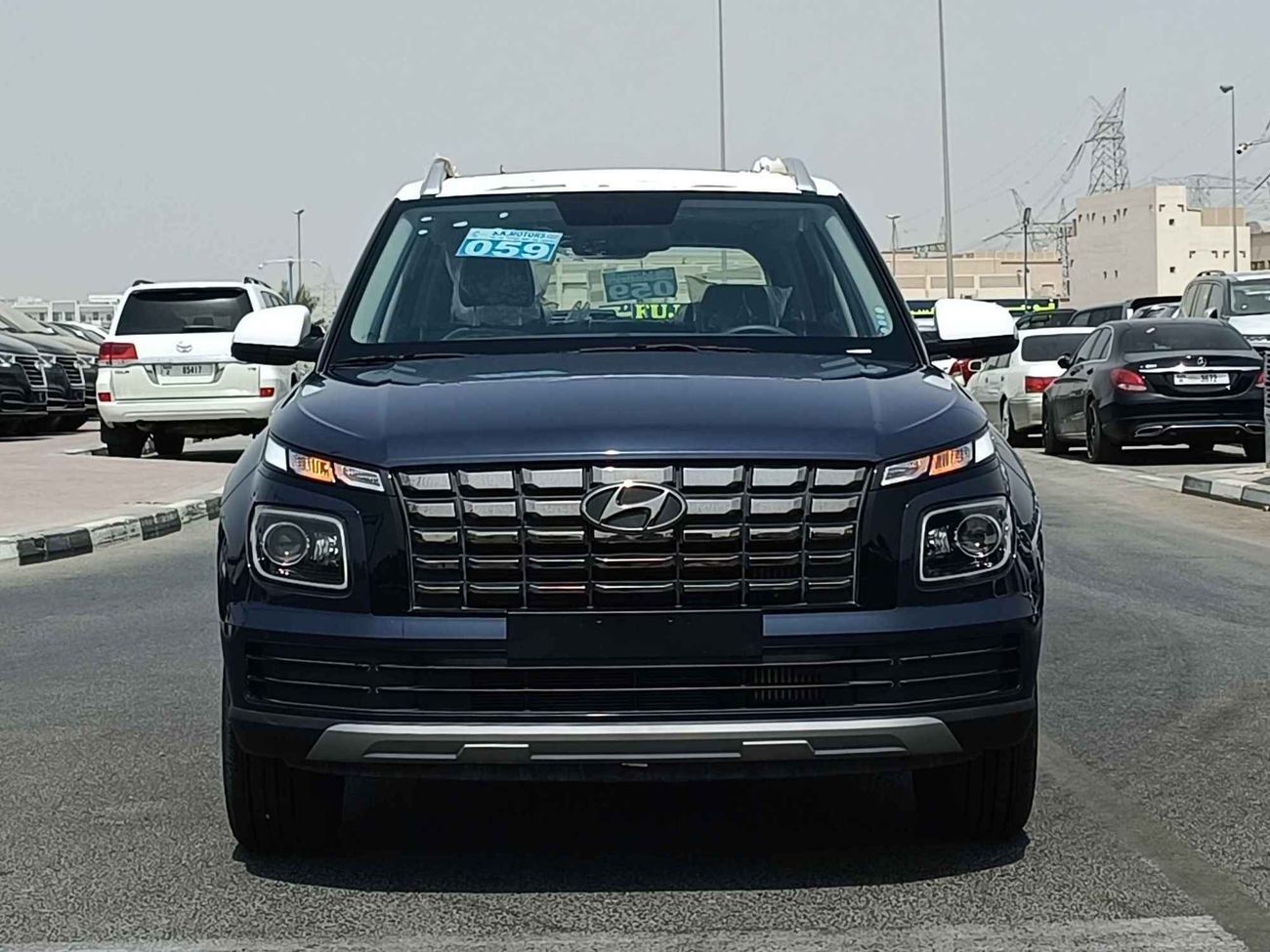 Hyundai Venue Premier Plus Turbo | 1.0L V4 | SUNROOF | FULL OPTION (CODE # VEN10AF)