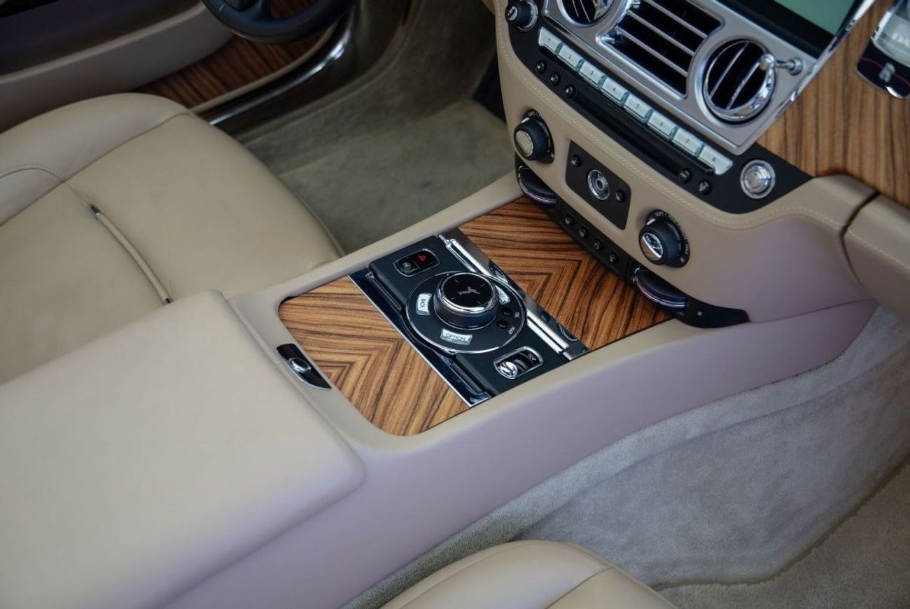 رولز رويس داون Std