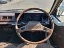 تويوتا هاياس TOYOTA HIACE VAN RHD 1986 MODEL 2.4 L DIESEL MANUAL(PM03751)