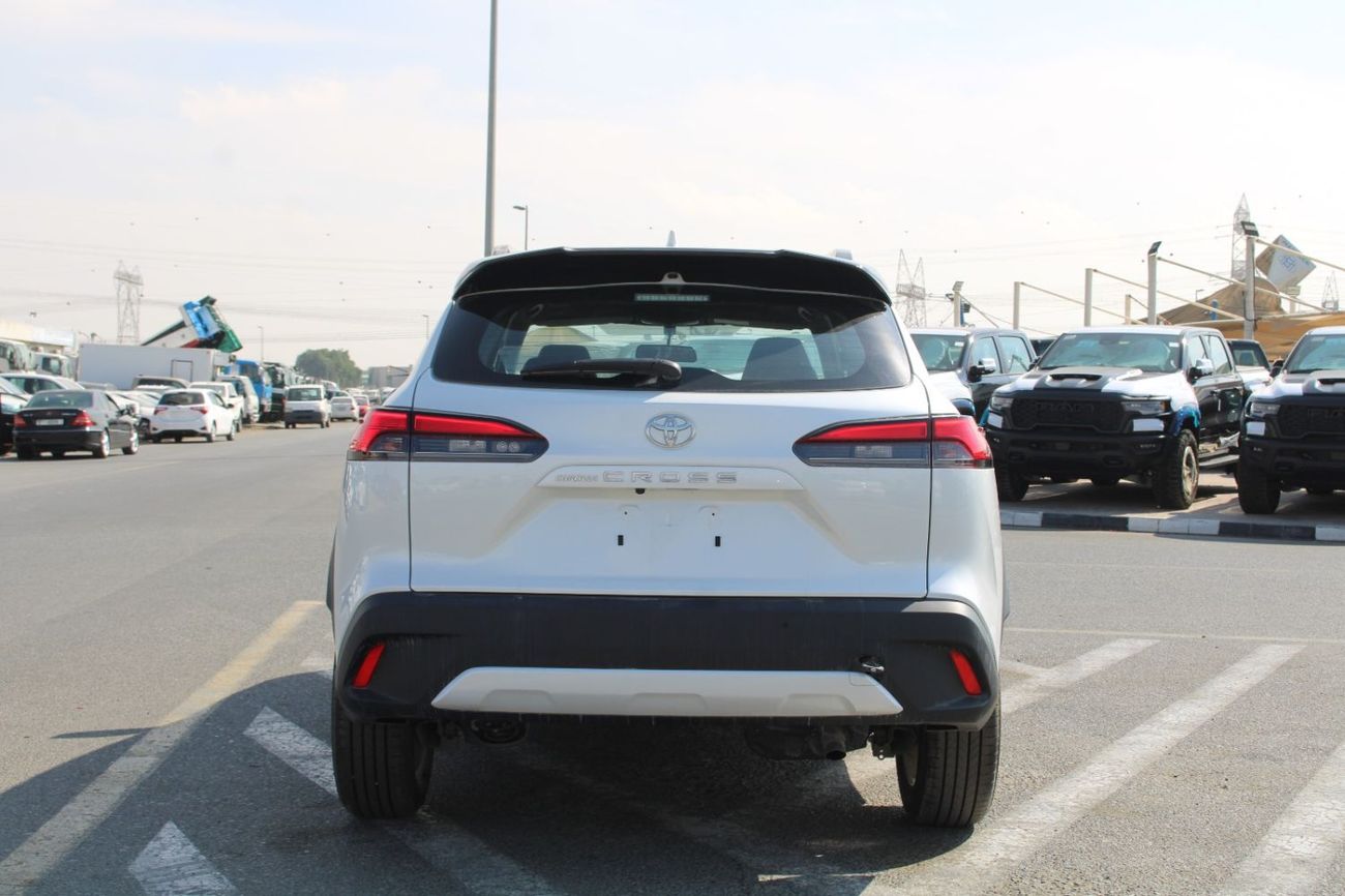 تويوتا كورولا كروس TOYOTA COROLLA CROSS 1.8L PETROL FWD V - AUTO