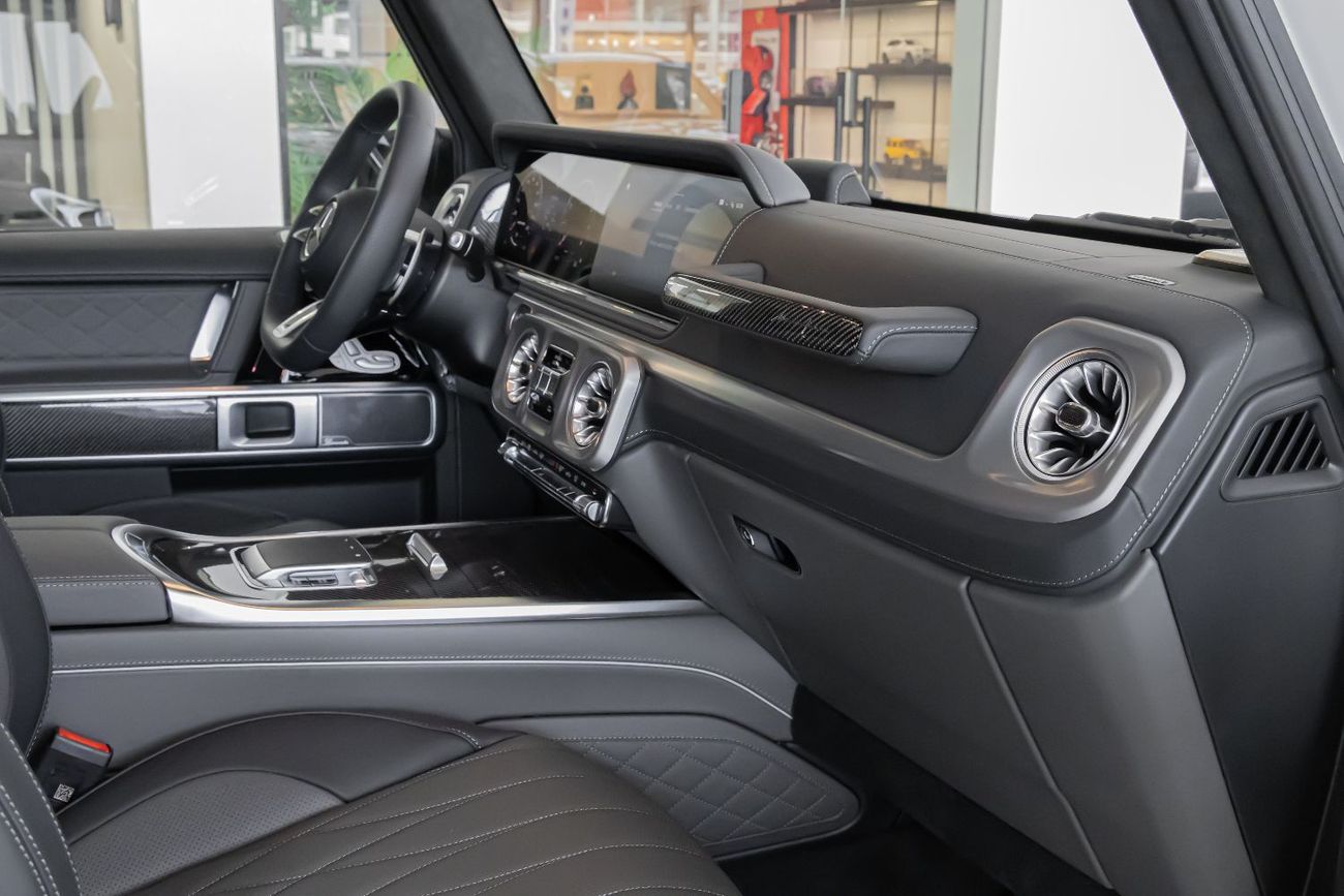 مرسيدس بنز G 63 AMG Mercedes-Benz G63 | Double Night Package | Original Exterior  Interior Carbon Fiber | 2025