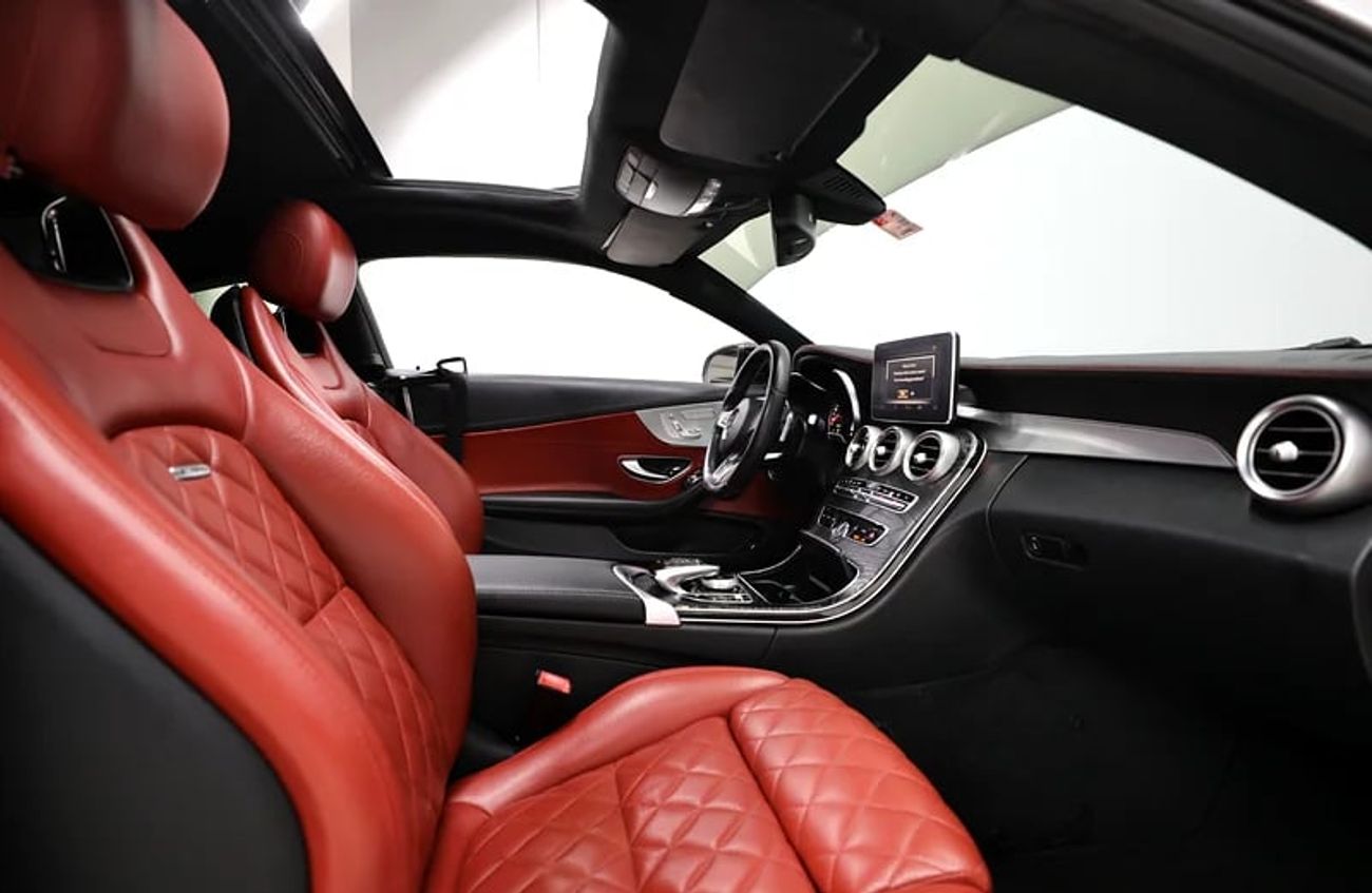 Mercedes-Benz C 300 C300 Coupe | 2200 Monthly | Free Insurance + Registration | 2 Years Warranty Ref#F344600