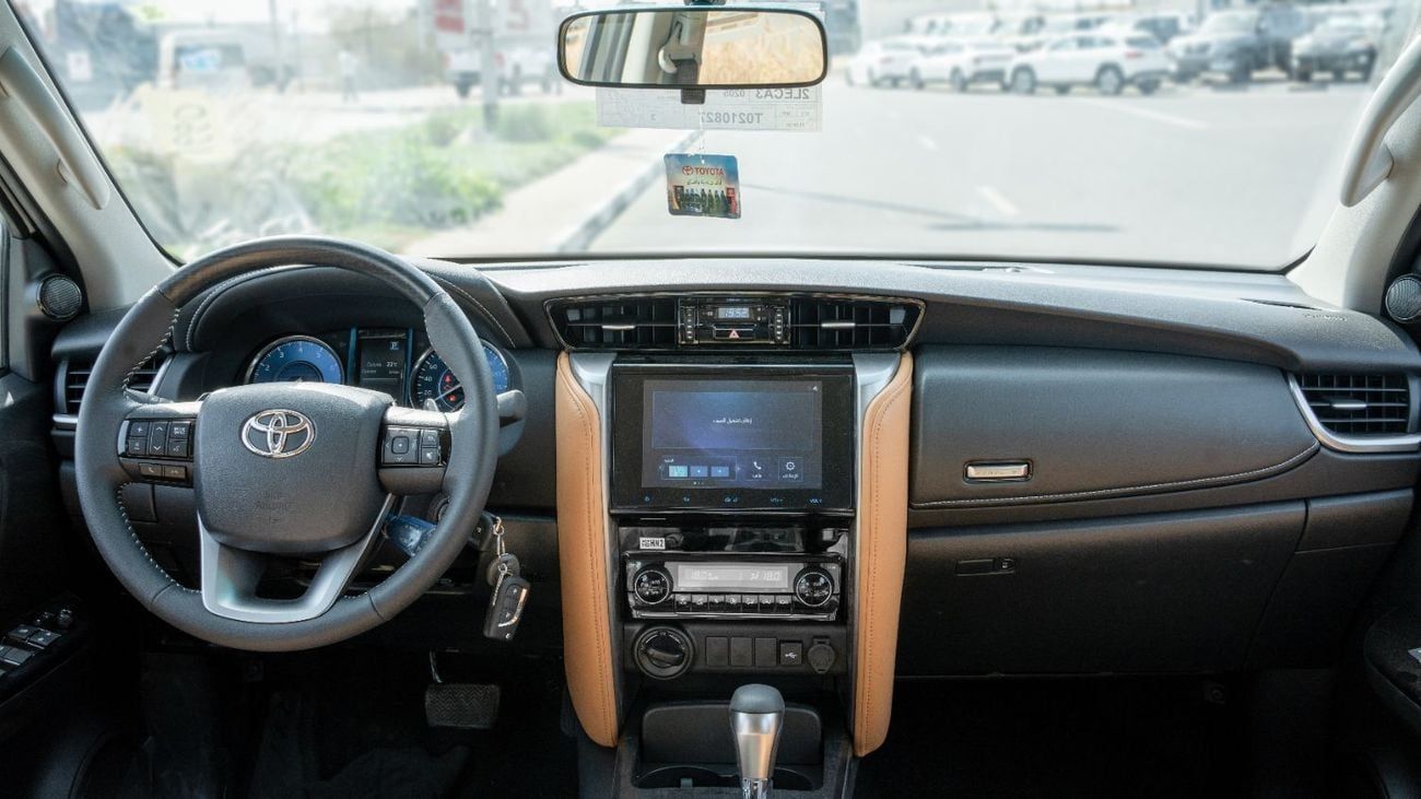 Toyota Fortuner 2026 Toyota Fortuner VX 4.0L AT Petrol (Gray-Tan)