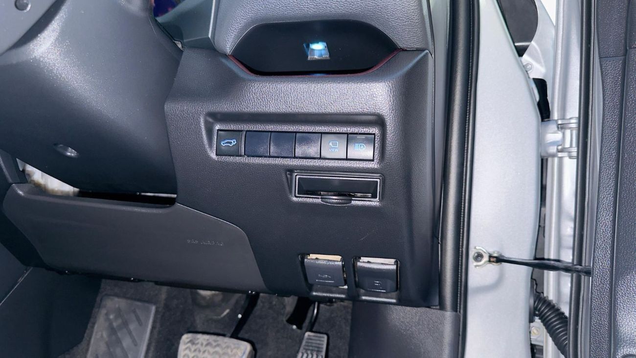 Toyota RAV4 PREMIUM CONDTION | 2000CC PETROL ENGINE | RHD | 2021 | SUNROOF | ELECTRIC & MEMORY SEAT