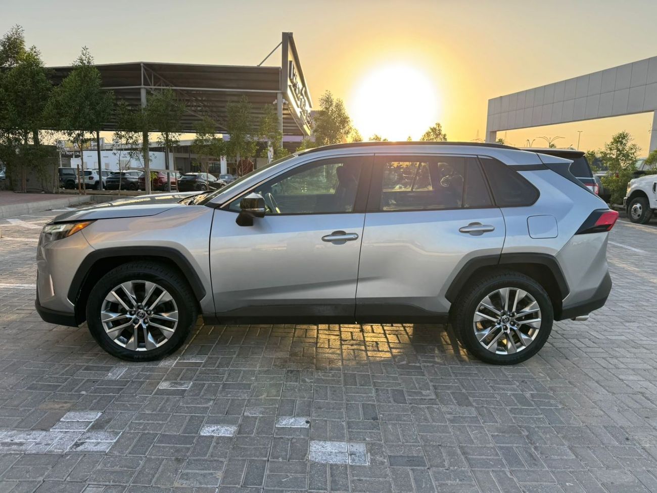 Toyota RAV4 Toyota Rav4 2019 Xle premium
