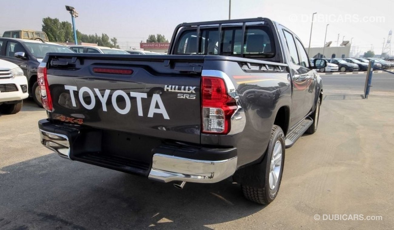 Toyota Hilux SR5 2.4L Diesel 4WD تويوتا هايلوكس